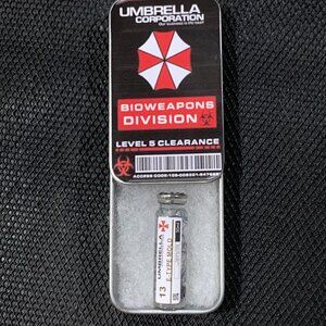 Resident Evil 7 - MOLD Vial - GLOW In The Dark - 1.25 Inches